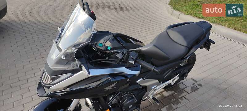 Мотоцикл Спорт-туризм Honda NC 750X 2025 в Тернополе