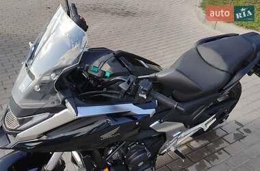 Мотоцикл Спорт-туризм Honda NC 750X 2025 в 