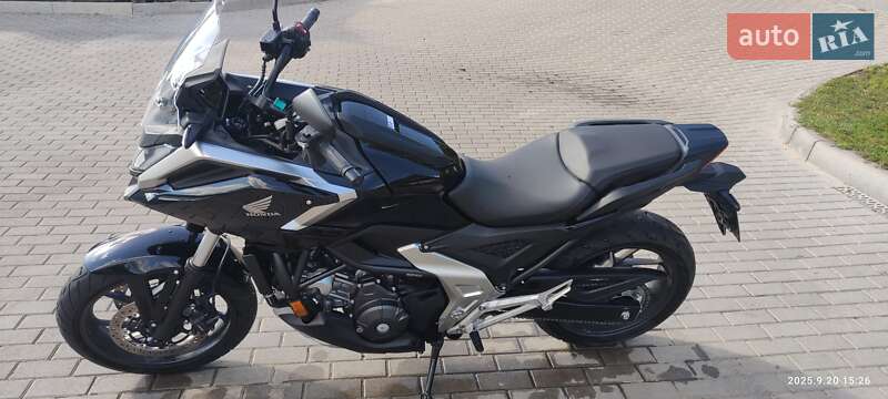 Мотоцикл Спорт-туризм Honda NC 750X 2025 в Тернополе