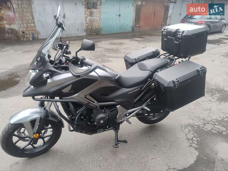 Мотоцикл Многоцелевой (All-round) Honda NC 750X 2015 в Киеве фото 14 Мотоцикл Многоцелевой (All-round) Honda NC 750X 2015 в Киеве
