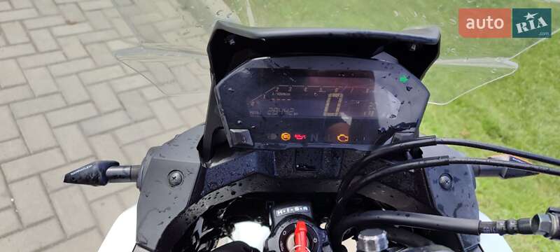 Honda NC 750X 2016