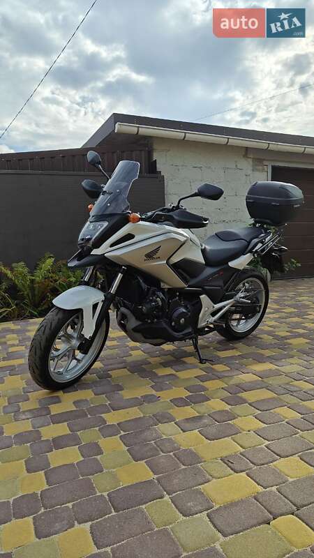 Мотоцикл Спорт-туризм Honda NC 750X 2017 в Дніпрі