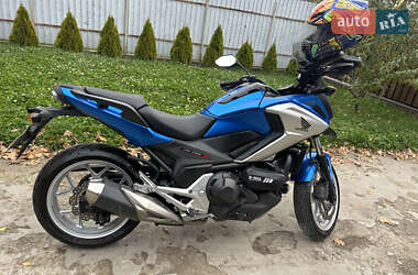Мотоцикл Спорт-туризм Honda NC 750X 2016 в Киеве