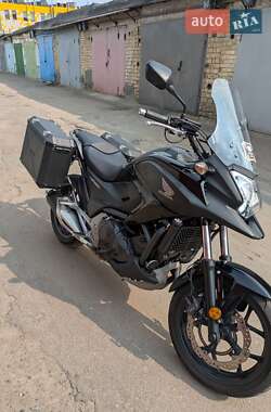 Мотоцикл Многоцелевой (All-round) Honda NC 750XA 2014 в 
