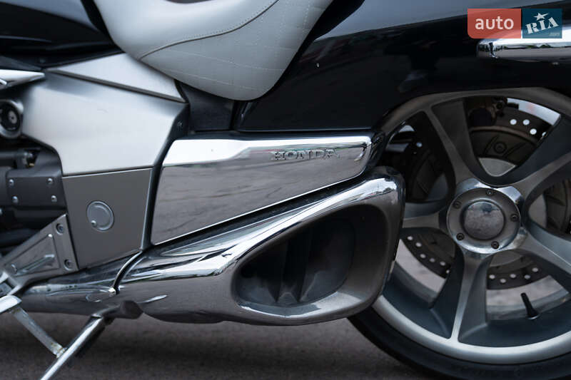 Мотоцикл Круизер Honda NRX 1800 Valkyrie 2004 в Киеве