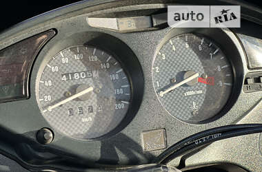 Мотоцикл Туризм Honda NT 650V Deauville 2004 в 