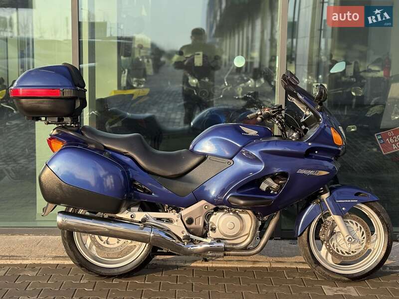 Мотоцикл Туризм Honda NT 650V Deauville 2004 в 