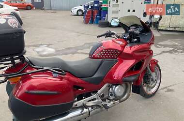 Мотоцикл Спорт-туризм Honda NT 650V Deauville 2004 в 