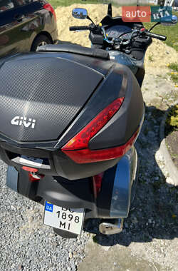 Мотоцикл Спорт-туризм Honda NT 700V 2007 в 