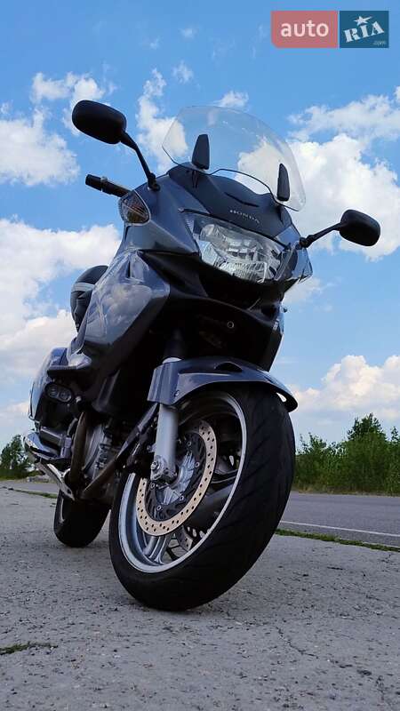 Honda NT 700V 2006