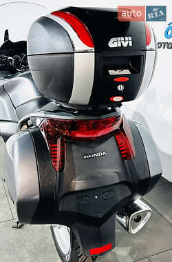 Мотоцикл Туризм Honda NT 700V 2006 в  фото 6 Мотоцикл Туризм Honda NT 700V 2006 в