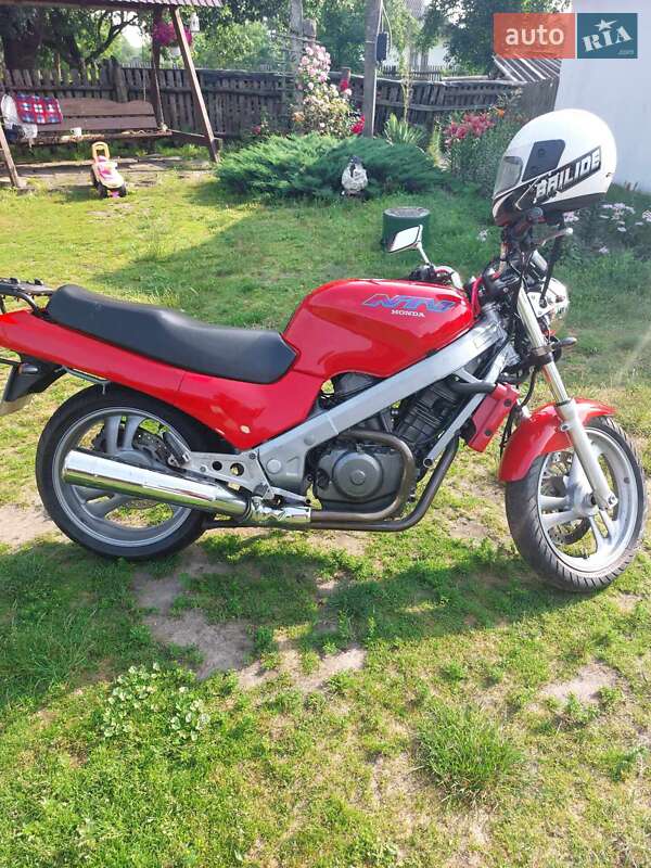 Мотоцикл Многоцелевой (All-round) Honda NTV 650 (Revere) 1996 в Шептицькому