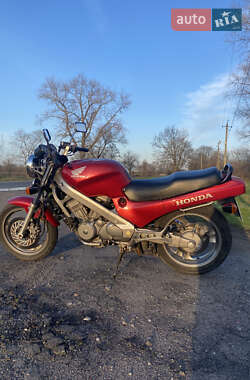 Мотоцикл Без обтекателей (Naked bike) Honda NTV 650 (Revere) 1990 в 