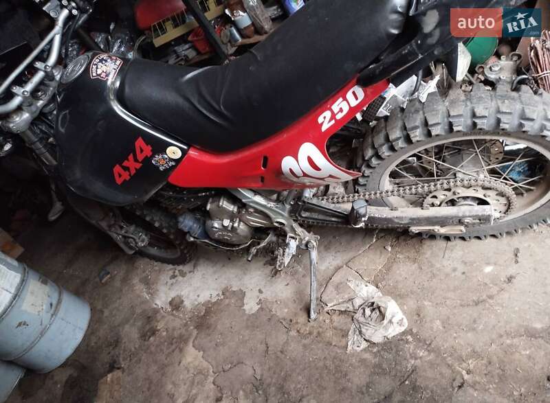 Мотоцикл Позашляховий (Enduro) Honda NX 650 Dominator 1992 в Ромнах