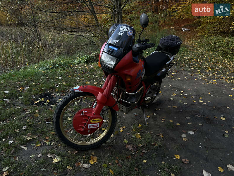 Мотоцикл Спорт-туризм Honda NX 650 Dominator 1993 в Глибокій
