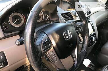Минивэн Honda Odyssey 2016 в Киеве