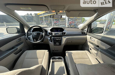 Минивэн Honda Odyssey 2012 в Тернополе