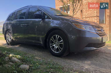 Мінівен Honda Odyssey 2011 в Івано-Франківську