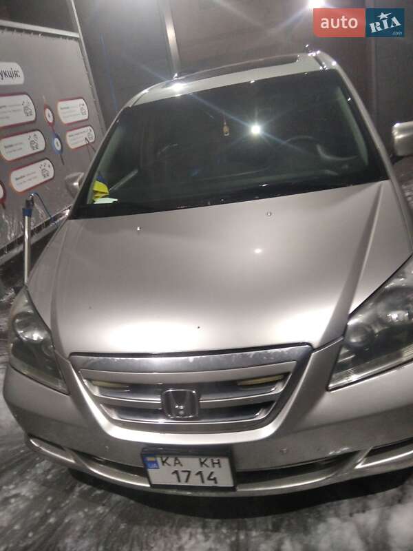 Минивэн Honda Odyssey 2006 в Киеве