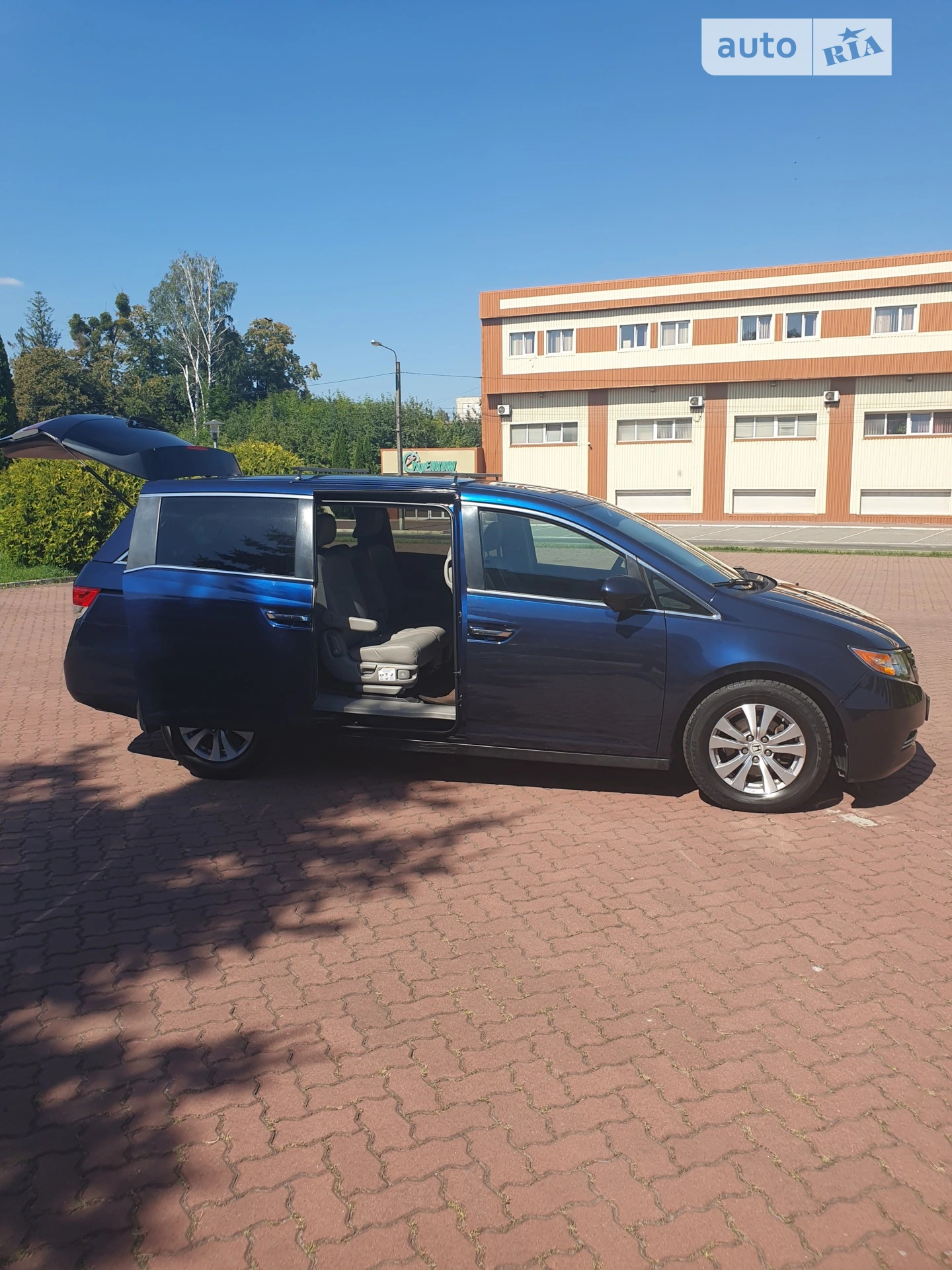 2014 Honda Odyssey - мініатюра 2