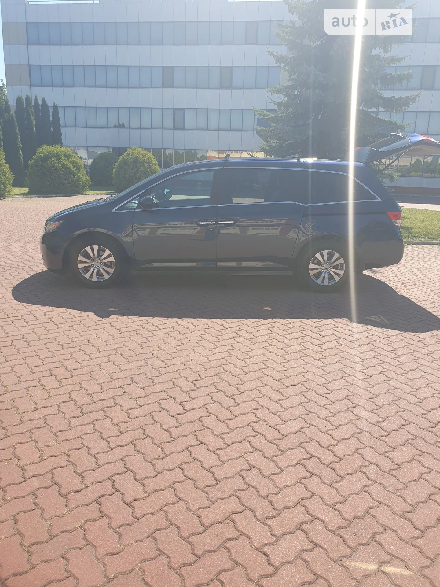 2014 Honda Odyssey - мініатюра 3