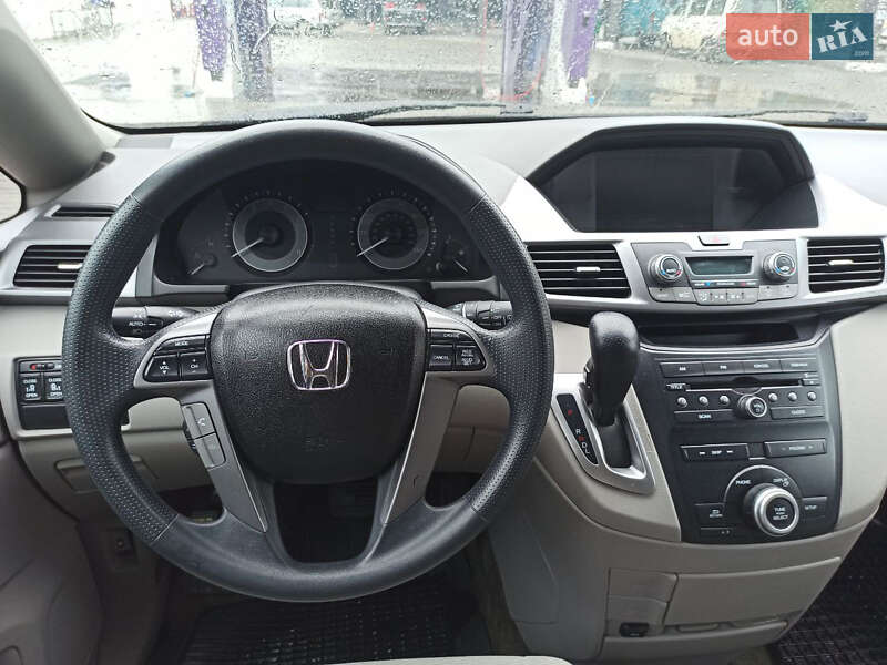 Минивэн Honda Odyssey 2012 в Черновцах