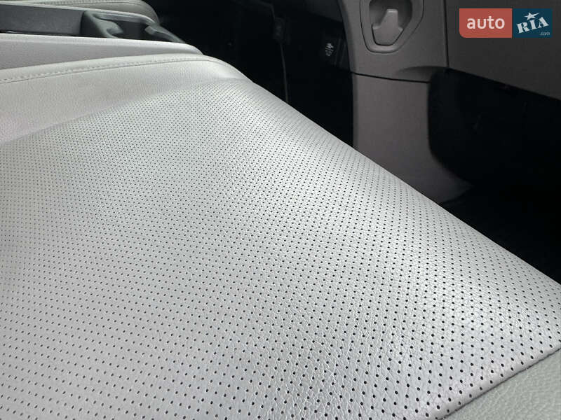 Мінівен Honda Odyssey 2017 в Рівному