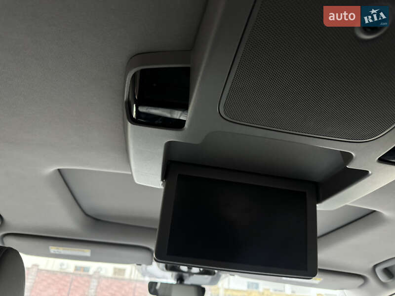 Мінівен Honda Odyssey 2017 в Рівному