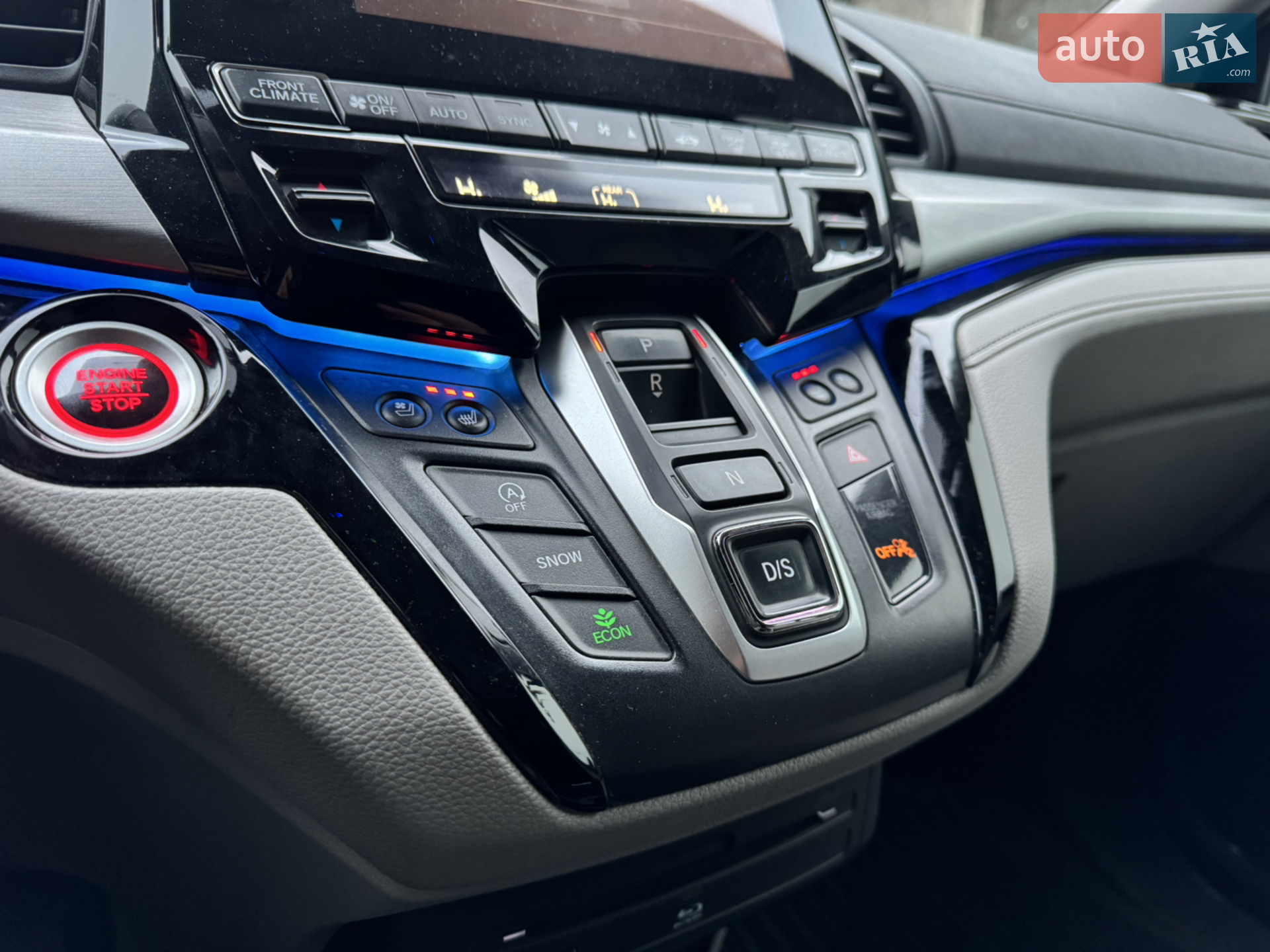 2017 Honda Odyssey - мініатюра 119