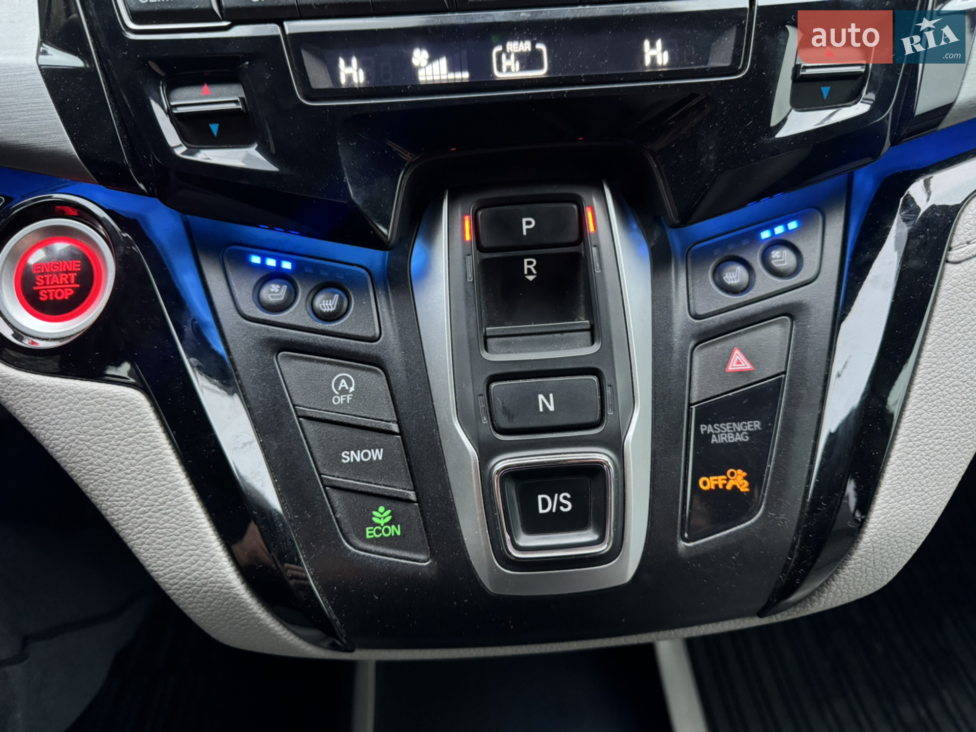 2017 Honda Odyssey - мініатюра 123