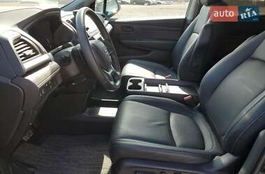 Минивэн Honda Odyssey 2024 в 