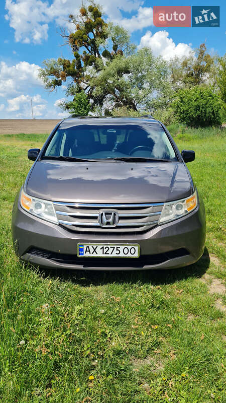 Минивэн Honda Odyssey 2011 в Харькове
