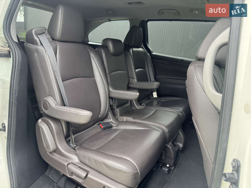 Минивэн Honda Odyssey 2018 в Ровно