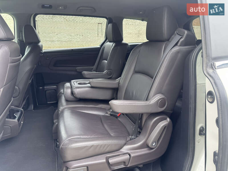 Минивэн Honda Odyssey 2018 в Ровно