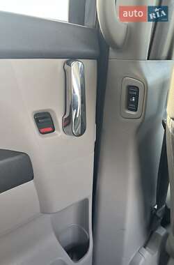 Минивэн Honda Odyssey 2013 в 