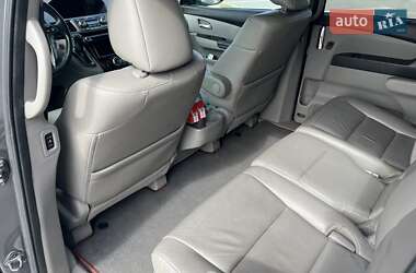 Минивэн Honda Odyssey 2013 в 