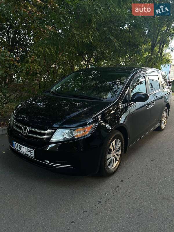 Минивэн Honda Odyssey 2016 в Броварах