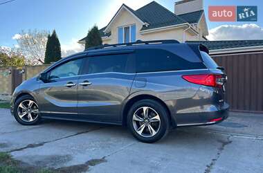 Мінівен Honda Odyssey 2017 в Києві