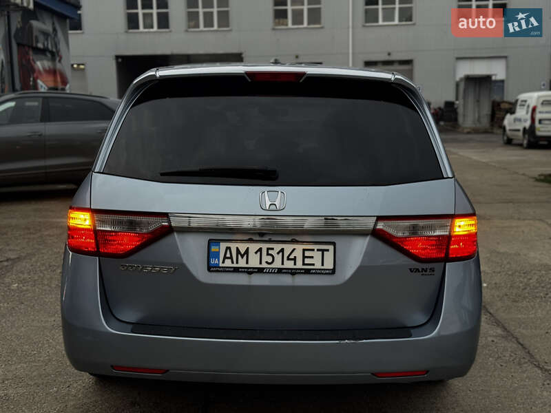 Мінівен Honda Odyssey 2013 в Житомирі фото 6 Мінівен Honda Odyssey 2013 в Житомирі