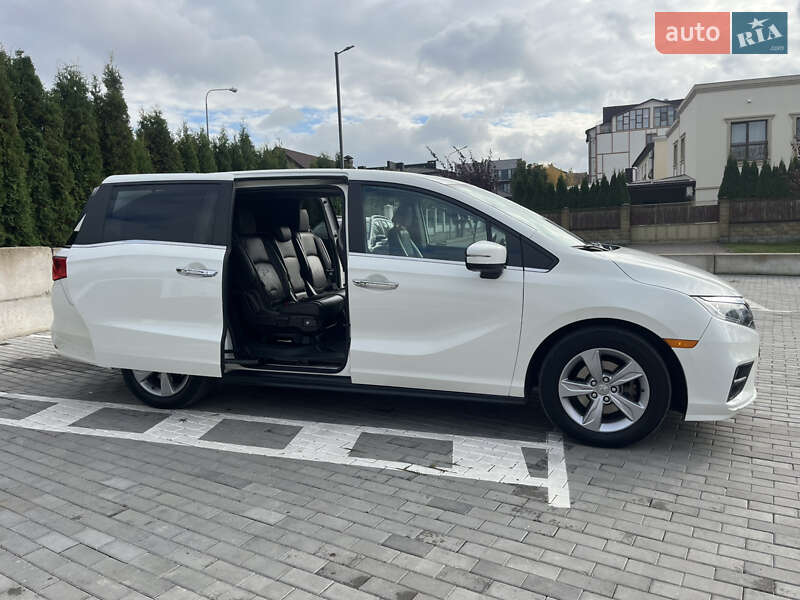 Минивэн Honda Odyssey 2018 в Ровно фото 11 Минивэн Honda Odyssey 2018 в Ровно