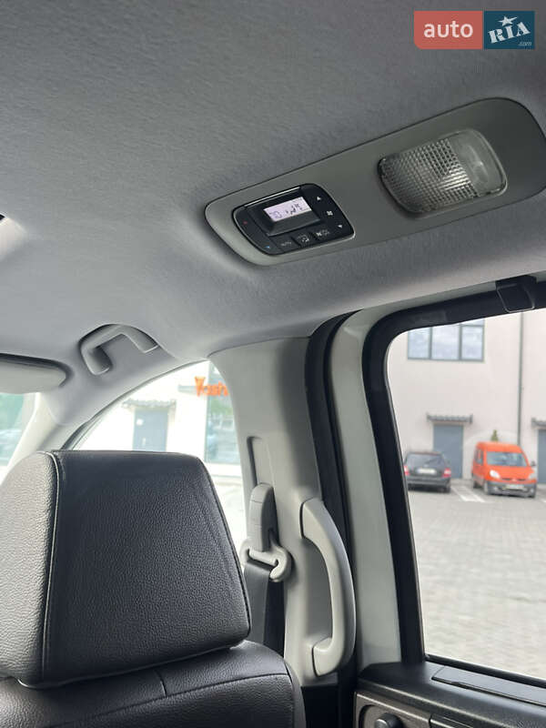 Минивэн Honda Odyssey 2018 в Ровно фото 18 Минивэн Honda Odyssey 2018 в Ровно