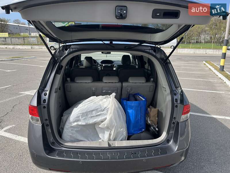 Минивэн Honda Odyssey 2013 в Киеве фото 13 Минивэн Honda Odyssey 2013 в Киеве