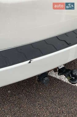 Минивэн Honda Odyssey 2016 в Ровно