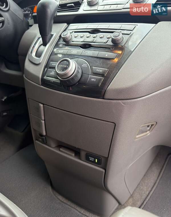 Мінівен Honda Odyssey 2012 в Хусті