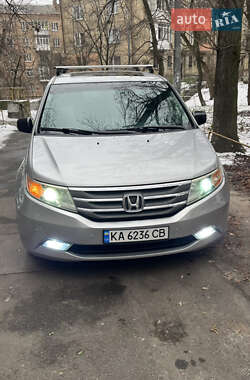 Мінівен Honda Odyssey 2011 в Києві