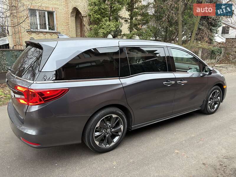 Мінівен Honda Odyssey 2024 в Києві