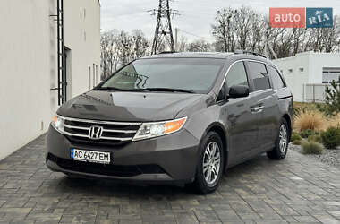 Минивэн Honda Odyssey 2013 в Луцке