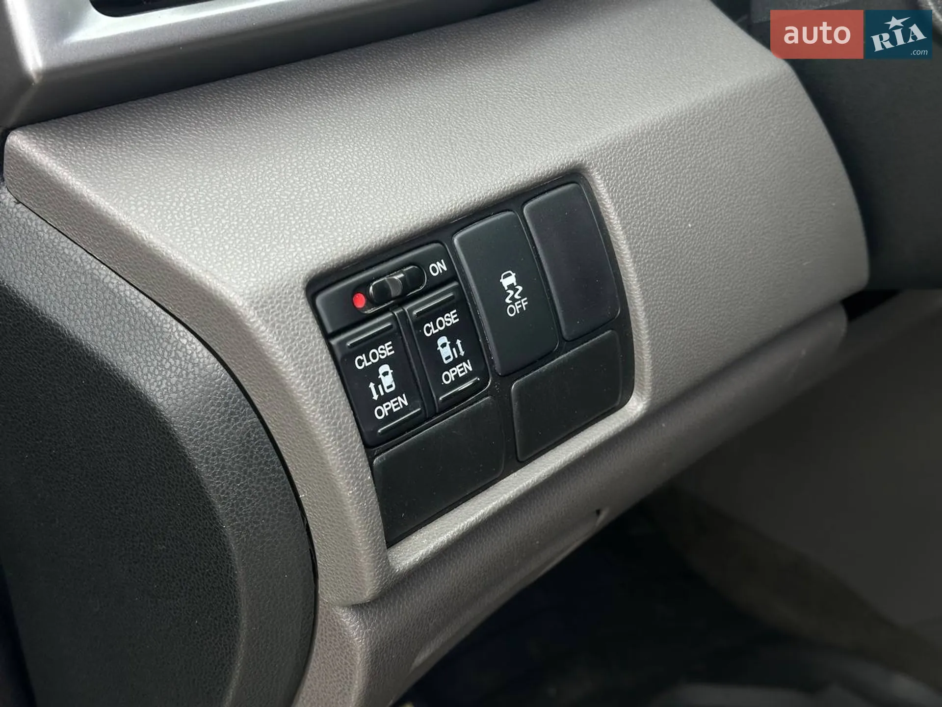 2015 Honda Odyssey - мініатюра 18