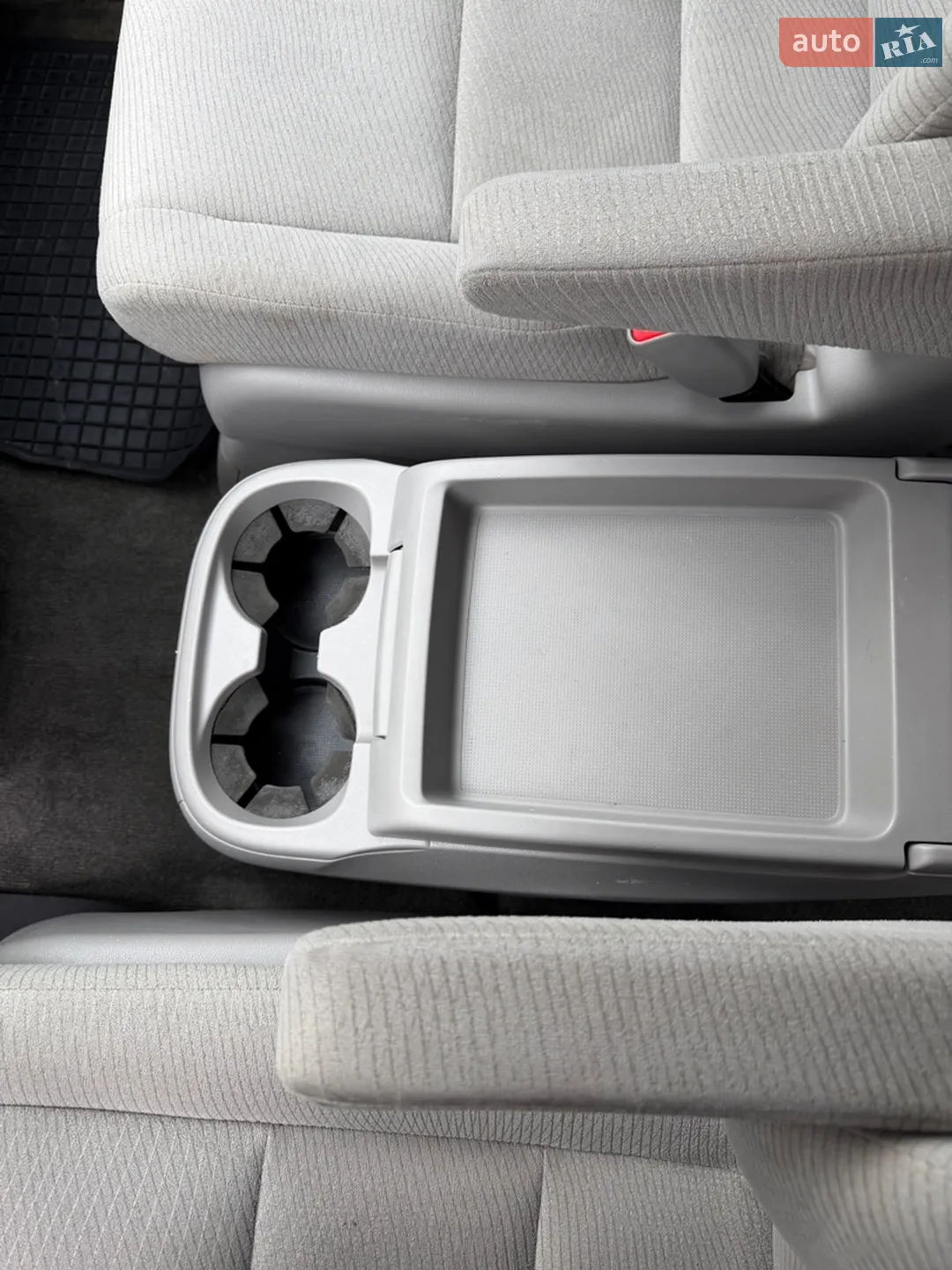 2012 Honda Odyssey - мініатюра 8