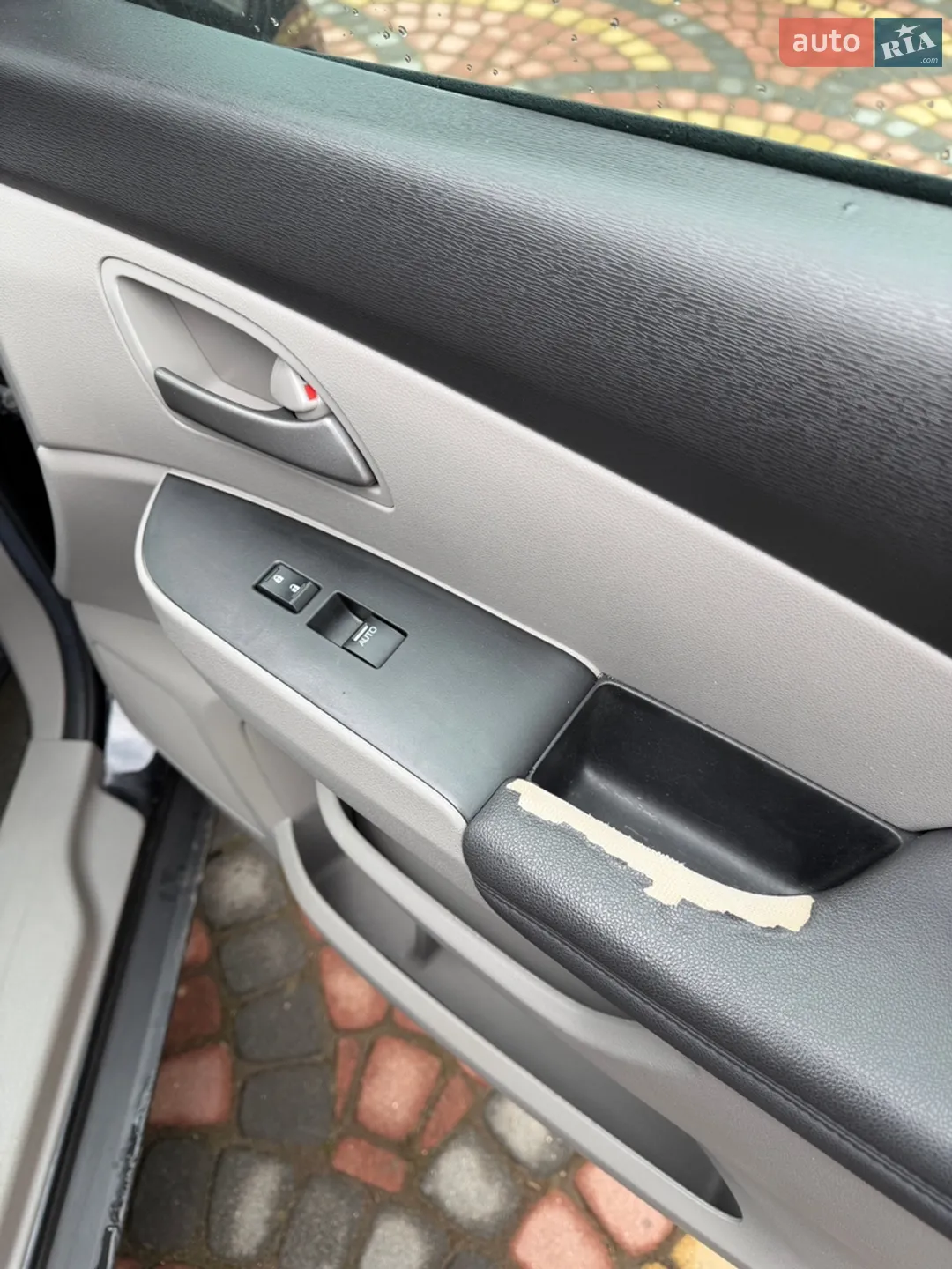 2012 Honda Odyssey - мініатюра 16